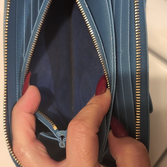 Prada Zippy long wallet - Picture 7 of 14